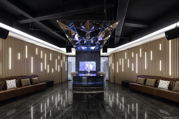 躺在云端享受，重庆高端保健按摩会所推荐