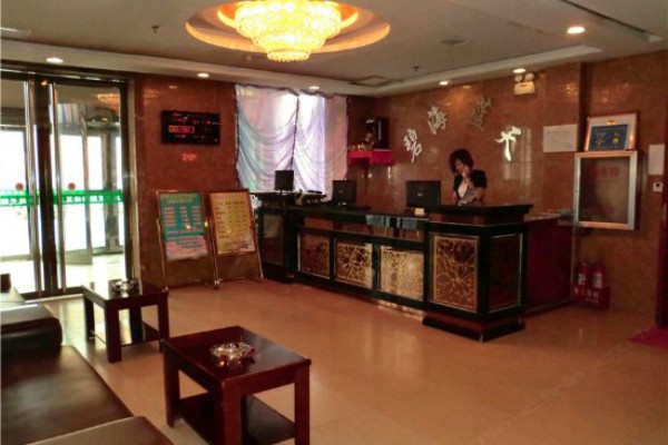 朝天门按摩秘籍：放松身心，体验巴渝风情！